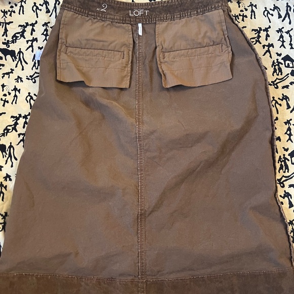 Ann Taylor Loft Brown Cotton/Spandex Corduroy Skirt - Size 2 - Picture 11 of 15
